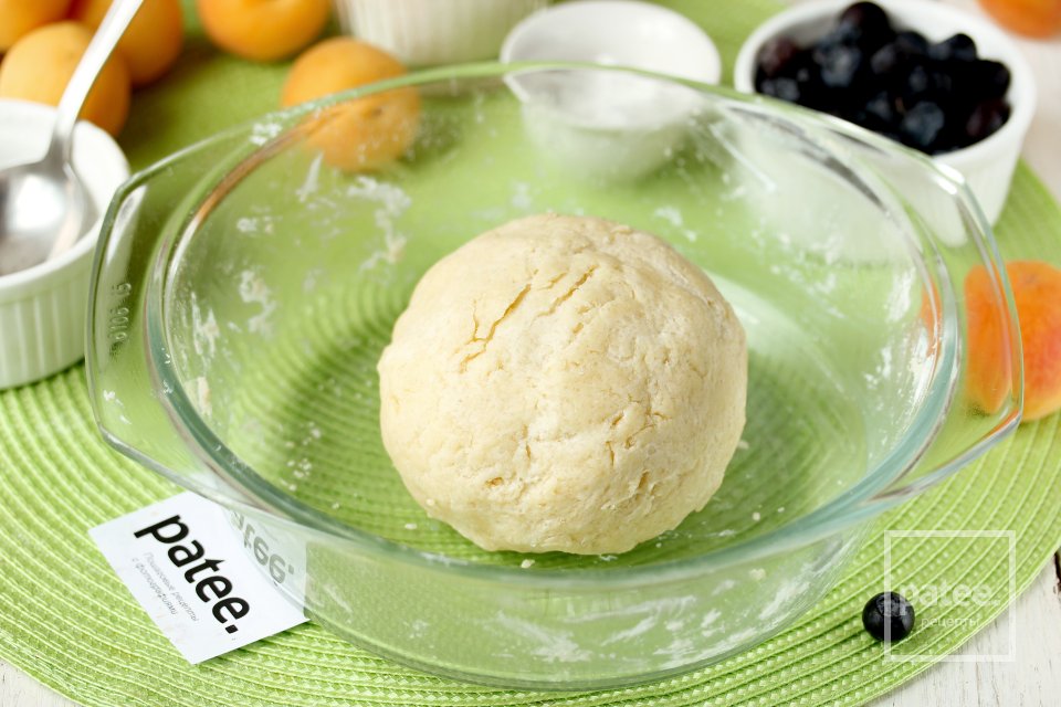 Галета с абрикосами и голубикой - Шаг 6