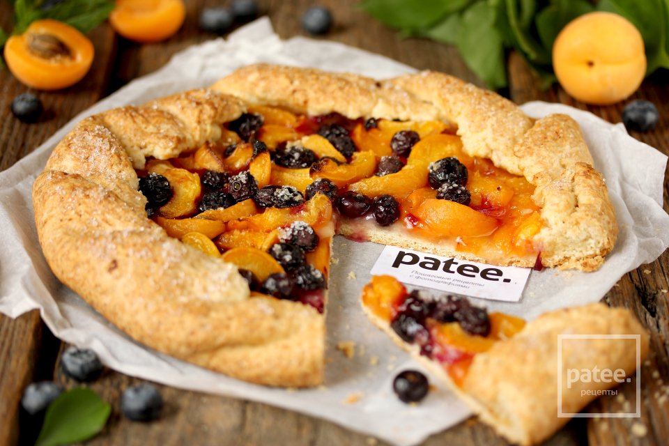 Галета с абрикосами и голубикой - Шаг 14