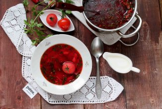 Постный красный борщ