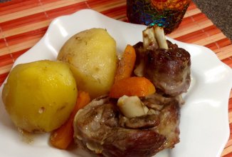 Баранина Клефтико - мясо по- партизански...