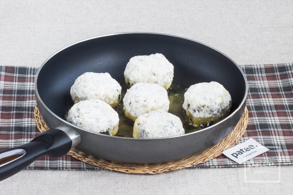 Котлеты картофельные с нори - Шаг 9