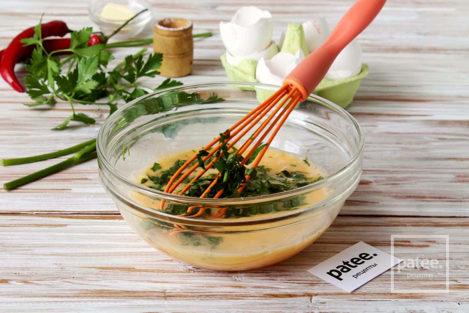 Острый рулет из омлета - Шаг 4