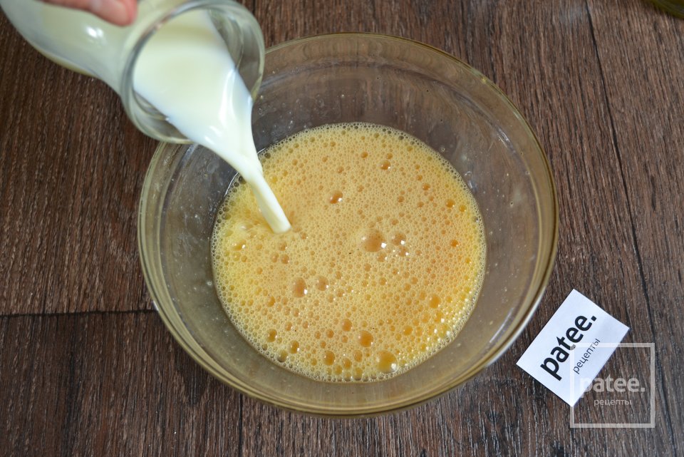 Омлет с помидорами, болгарским перцем и сыром - Шаг 5