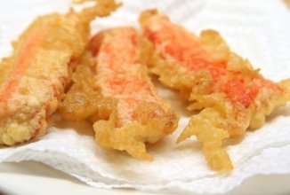 Быстрая закуска из крабовых палочек.