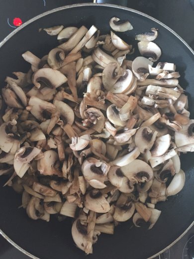 Сливочный суп с курицей и грибами - Шаг 3