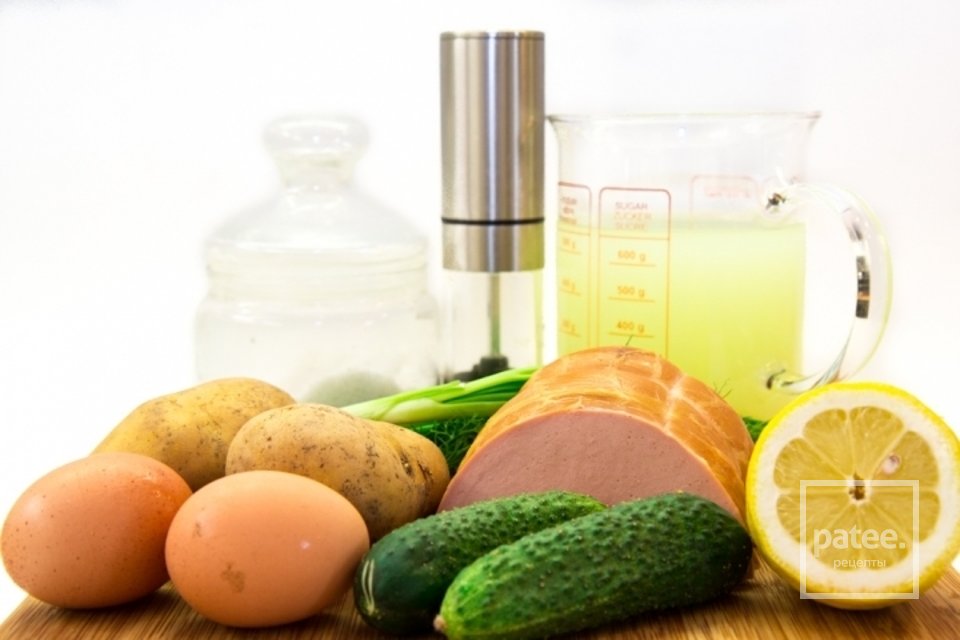 Окрошка с ветчиной на сыворотке - Шаг 1