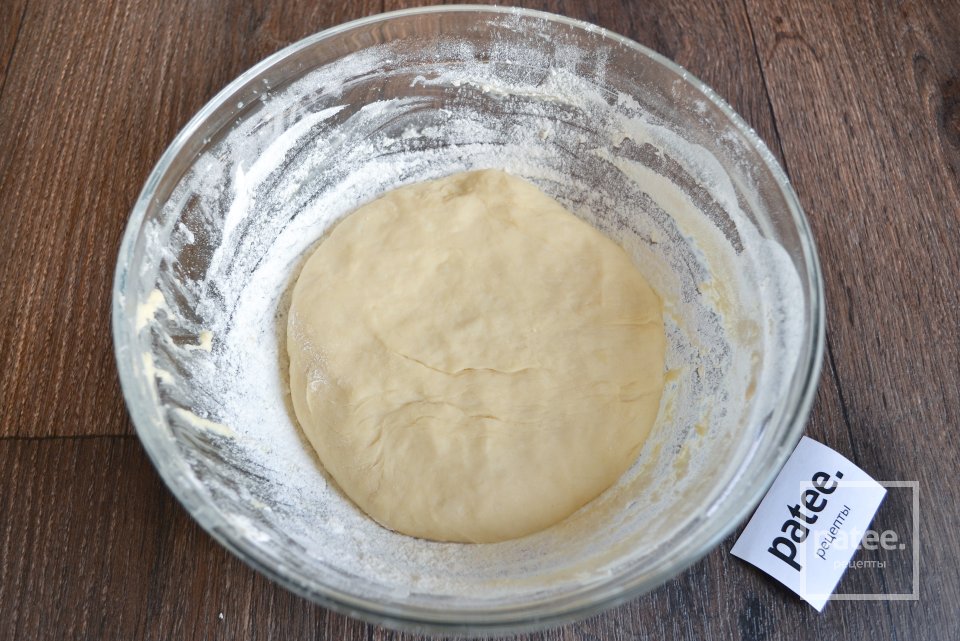 Плюшки с вишней и штрейзелем - Шаг 17