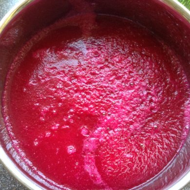 "Русская красавица" - легкий и освежающий холодный суп-свекольник на кефире. - Шаг 3