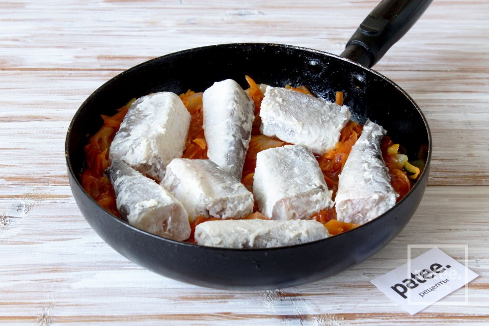 Рыба в томатном соусе - Шаг 7