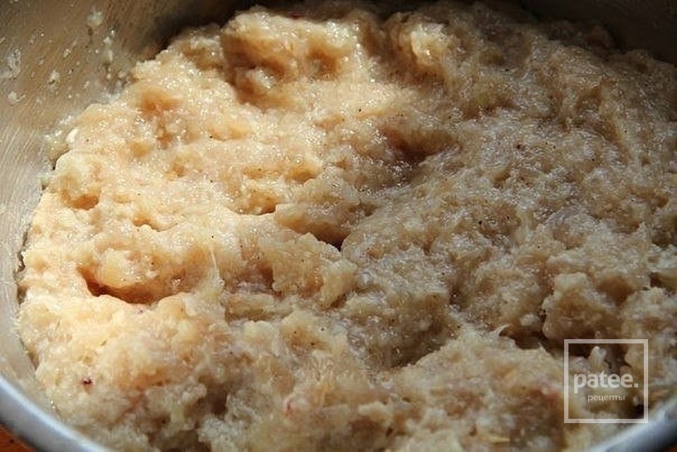 Куриные котлеты с начинкой - Шаг 1