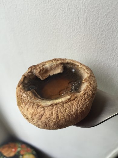 Фаршированные грибы с сыром моцарела - Шаг 7