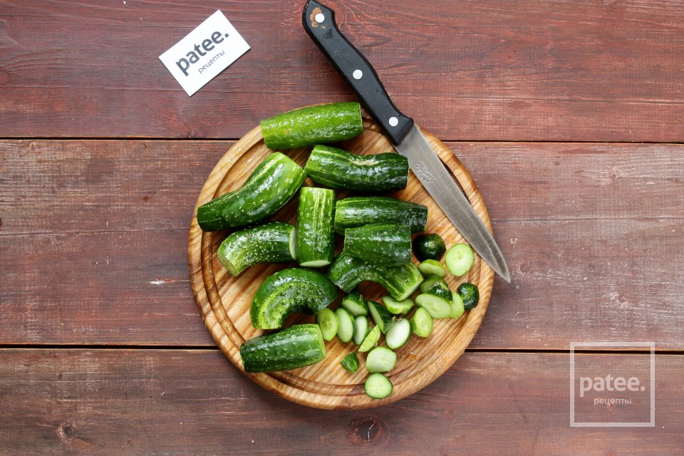 Хрустящие малосольные огурцы - Шаг 3