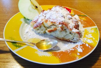 Яблочный пирог с мёдом