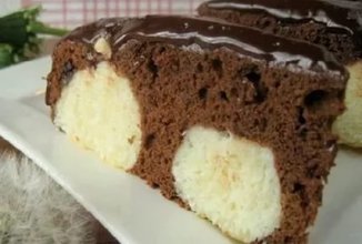 Шоколадно-творожный мягкий пирог