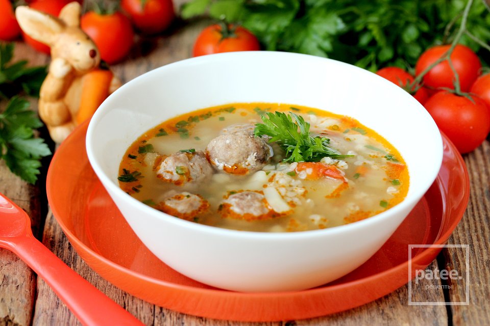 Суп с зелёной гречкой, помидорами и фрикадельками из крольчатины - Шаг 22