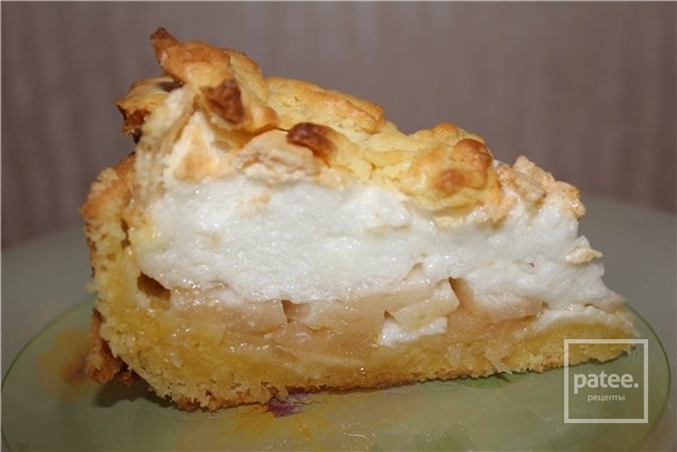 Яблочный пирог с ванильной меренгой - Шаг 1