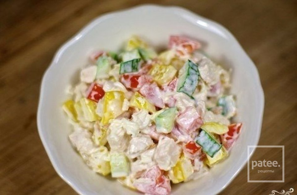 Салат с курицей и овощами. - Шаг 1