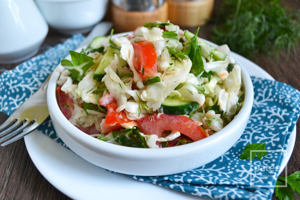 Салат с капустой, помидорами и сметаной - Шаг 13