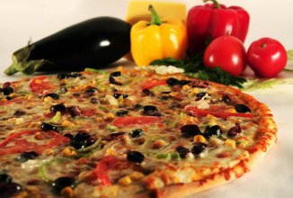 Пицца с грибами на ржаной муке