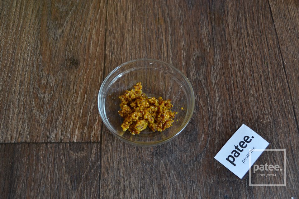 Теплый салат с фарфалле, помидорами и моцареллой - Шаг 3