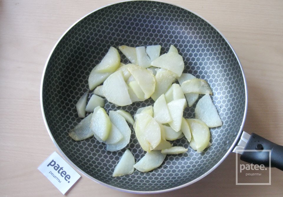 Картофель с салями и яйцами - Шаг 3