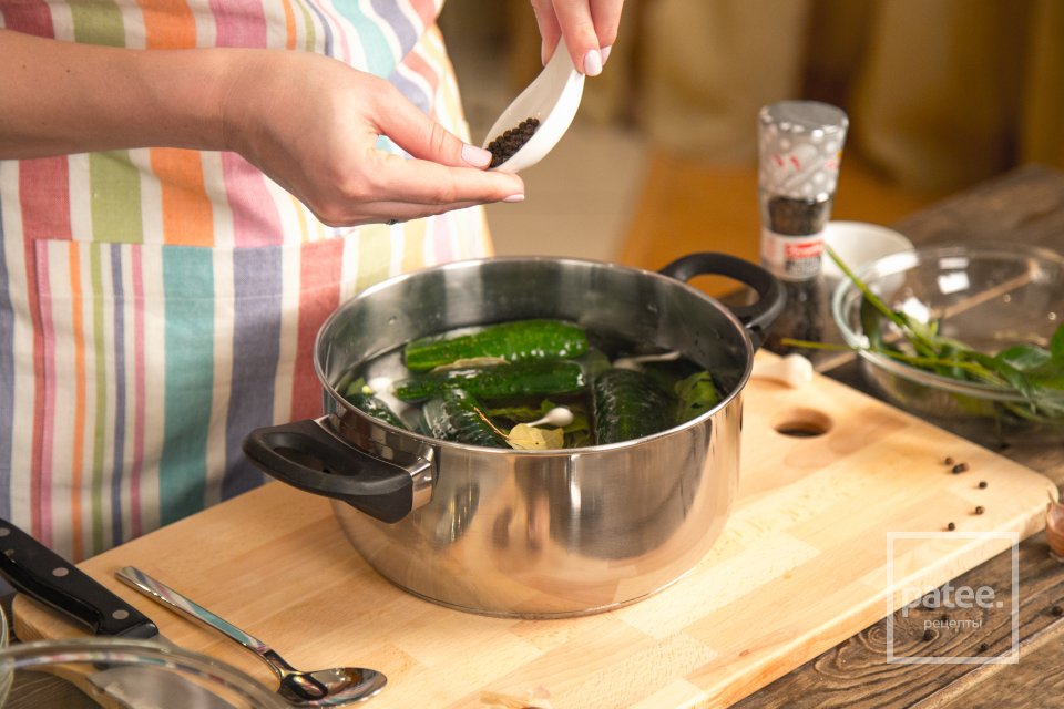 Малосольные огурцы - Шаг 16