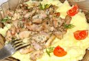 Куриное филе с чесноком и сыром.