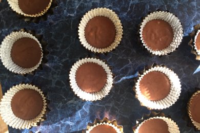 Шоколадные кексы с творожной начинкой - приготовление