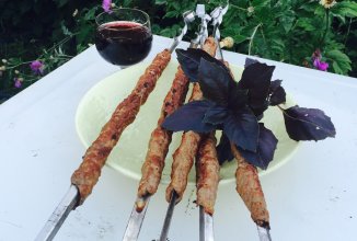 Люля-кебаб из говядины и свинины