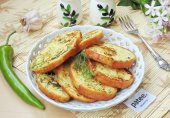Гренки с укропом и чесноком