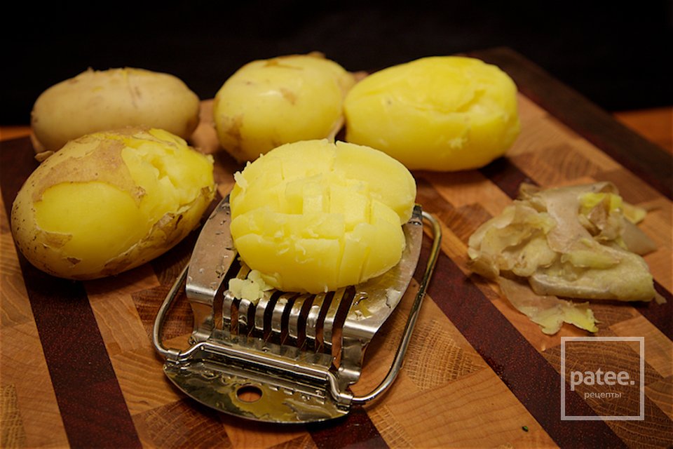 БОГАТАЯ ОКРОШКА ИЗ ЗЕЛЁНЫХ РАЗНОСТЕЙ С ТЕЛЯЧЬИМИ ЯЗЫКАМИ - Шаг 12