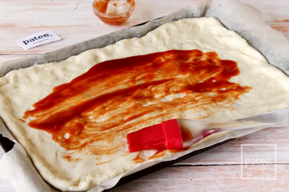 Пицца с салями по-домашнему - Шаг 9