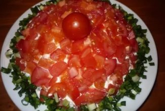 Салатик "Красная шапочка".