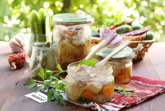 Свинина в банке