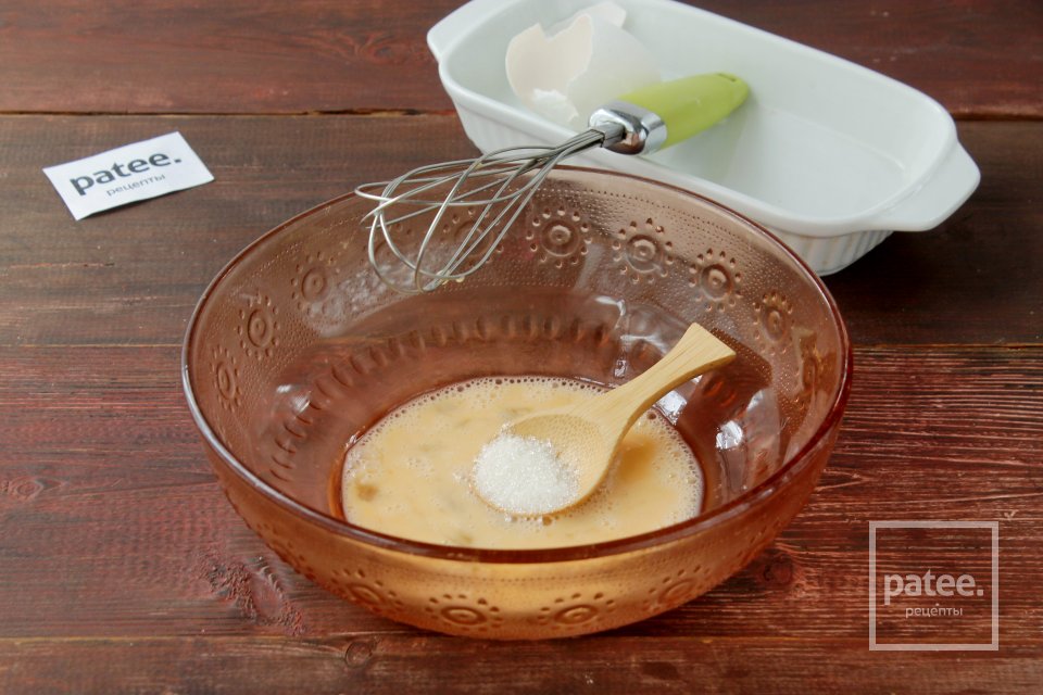 Оладьи с вареным яйцом и зеленью - Шаг 3