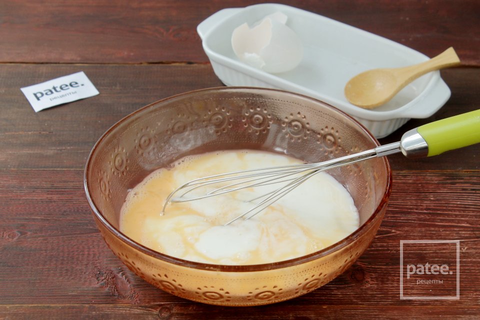 Оладьи с вареным яйцом и зеленью - Шаг 4