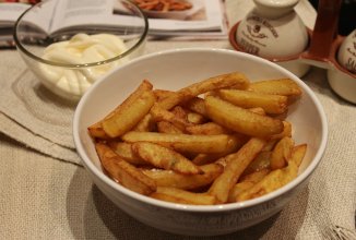 Frietjes/ Настоящая бельгийская картошка фри