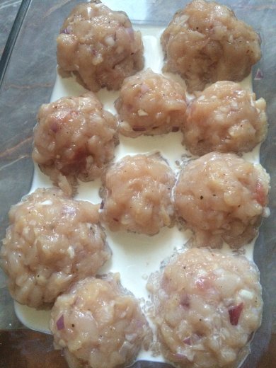 Куриные шарики в сливках - Шаг 5