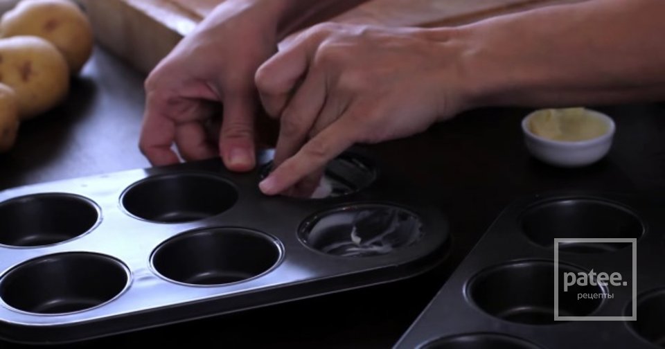 Потрясающе вкусный картофель с пармезаном и тимьяном - Шаг 3