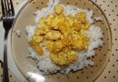Курица с ананасами в сливочном соусе