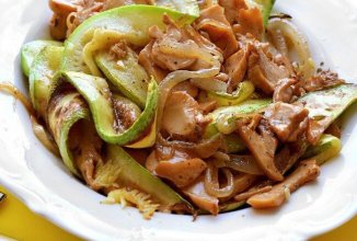 Кабачки с грибами