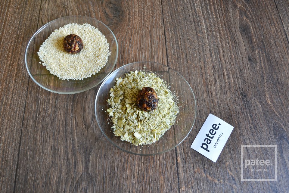 Полезные конфеты из сухофруктов - Шаг 10