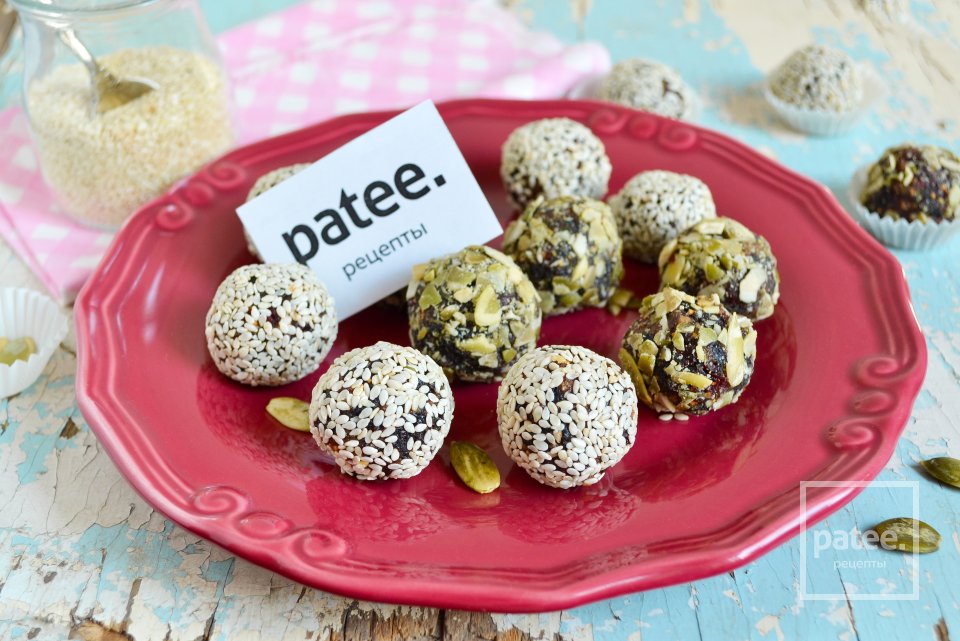 Полезные конфеты из сухофруктов - Шаг 13