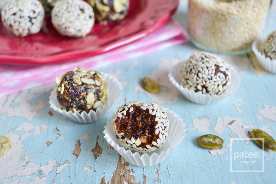 Полезные конфеты из сухофруктов - Шаг 14