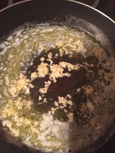 Креветки с чесноком на сливочном масле - Шаг 5