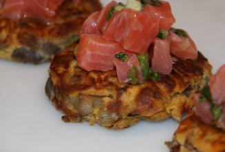 Грибные оладьи с семгой