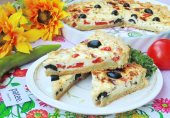 Тарт с сыром и маслинами