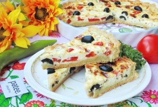 Тарт с сыром и маслинами