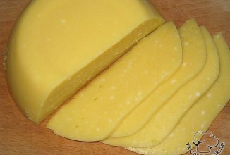 Домашний твердый сыр