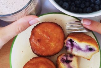 Банановые сырники с черникой💜